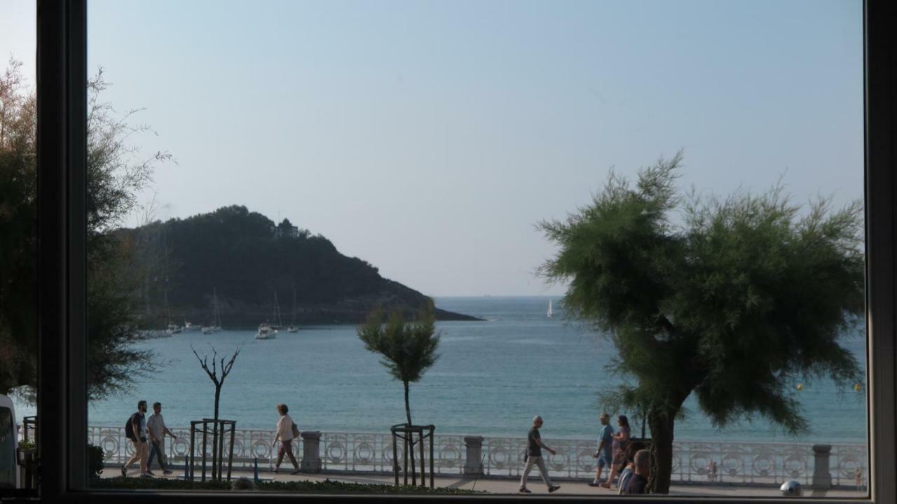 La Madame On La Concha Beach, Seaview Apartment 圣塞瓦斯蒂安 外观 照片