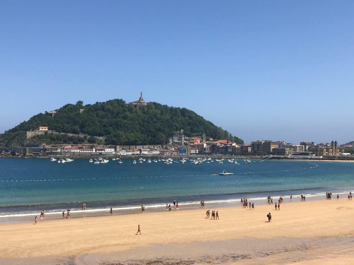 La Madame On La Concha Beach, Seaview Apartment 圣塞瓦斯蒂安 外观 照片